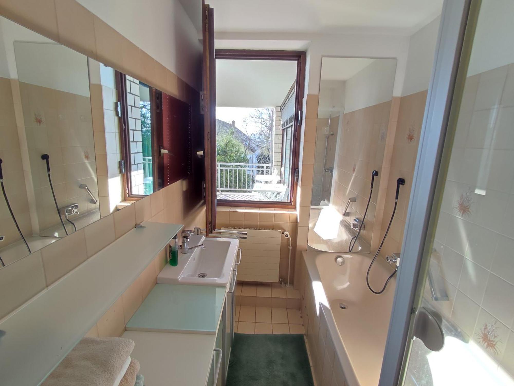 Workation Nature View Mit Balkon, Indoor Pool, Kueche Tiefgarage Auf Anfrage Wiesbaden Zewnętrze zdjęcie